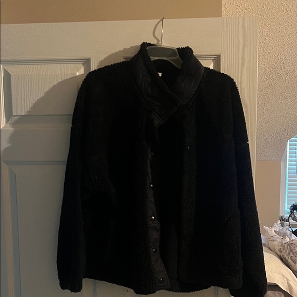 Old Navy Active Dark Sherpa Jacket - Picture 1 of 2